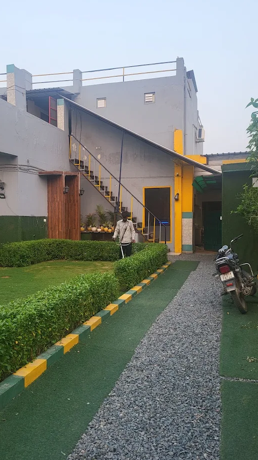 SATVIK PG FOR BOYS & GIRLS