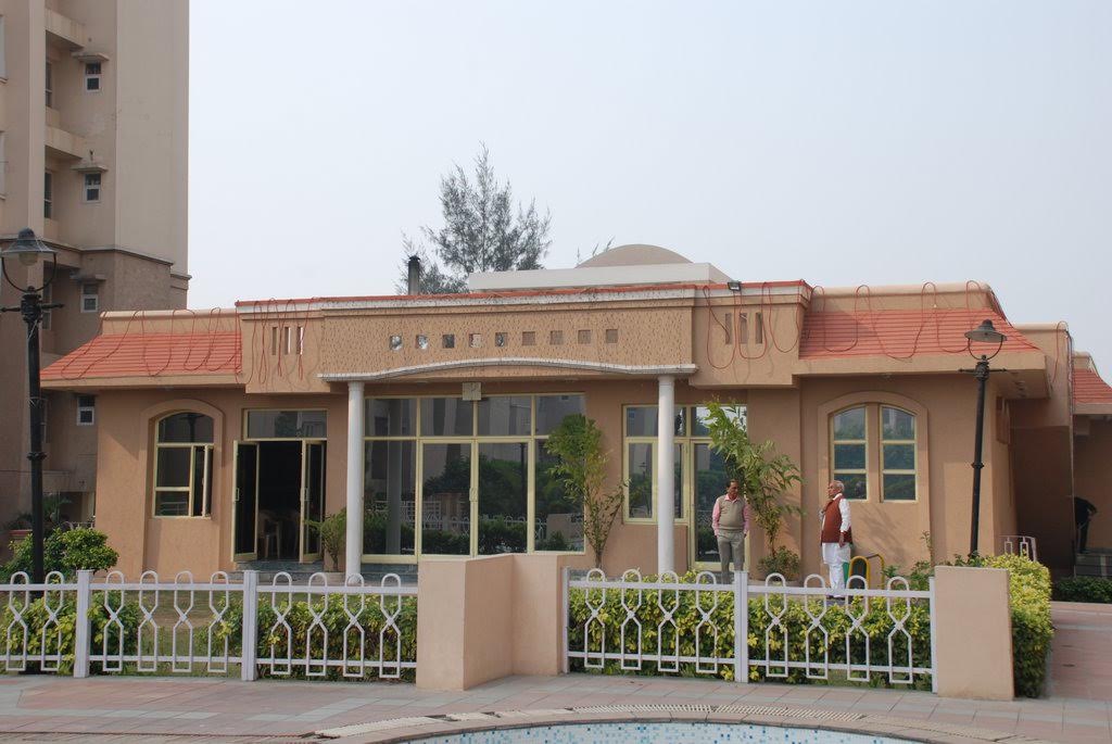 Eldeco Golf View Apartments, Omega 1, Greater Noida