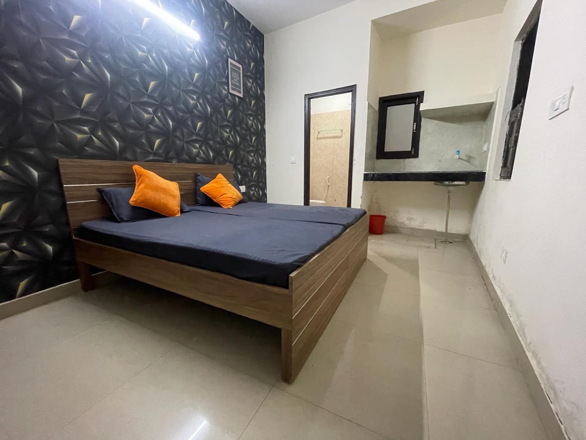 Slate Amara Coliving l Elevating PG | PG in Noida Sector 22 photo 2