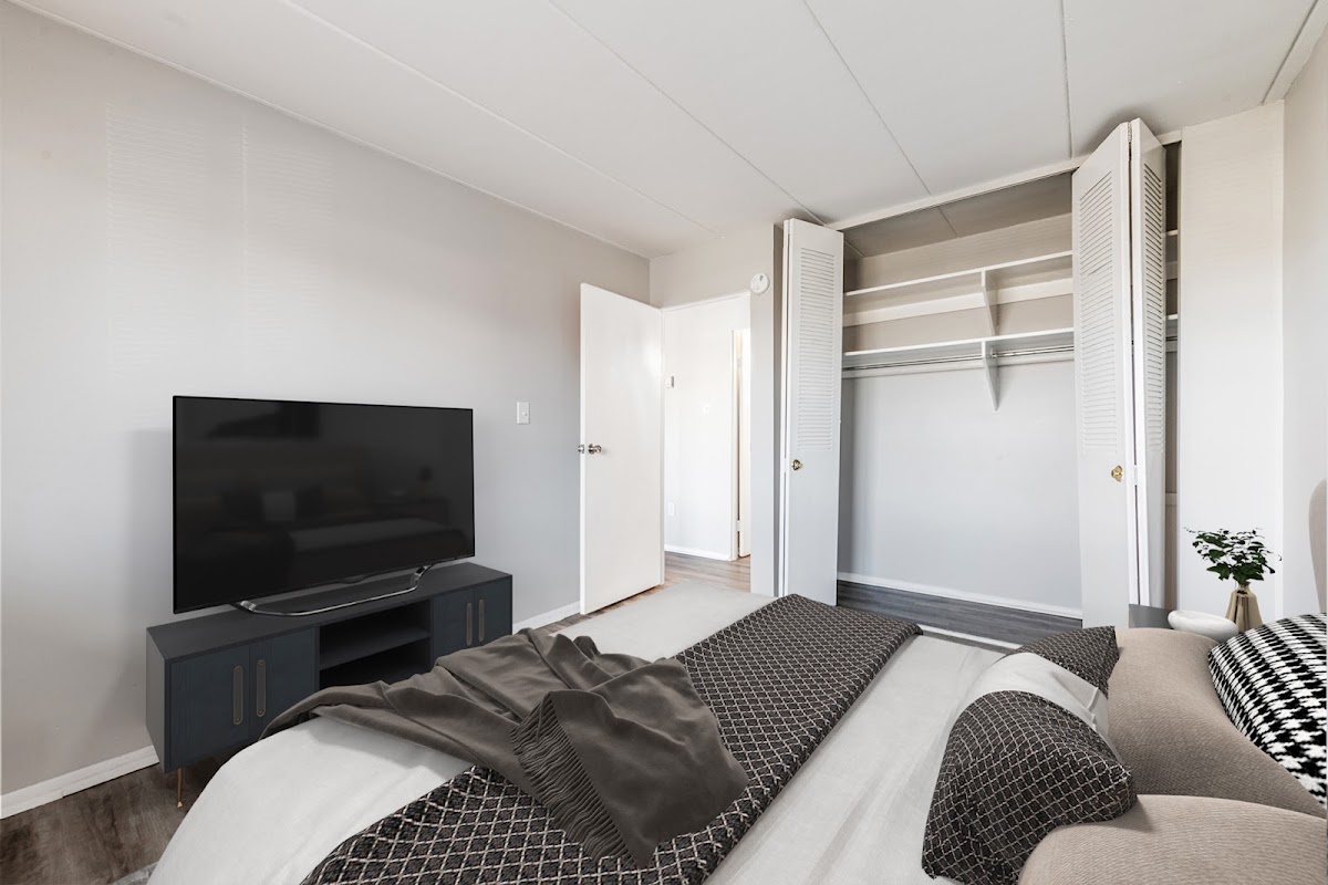 Alphada Place Apartments photo 2