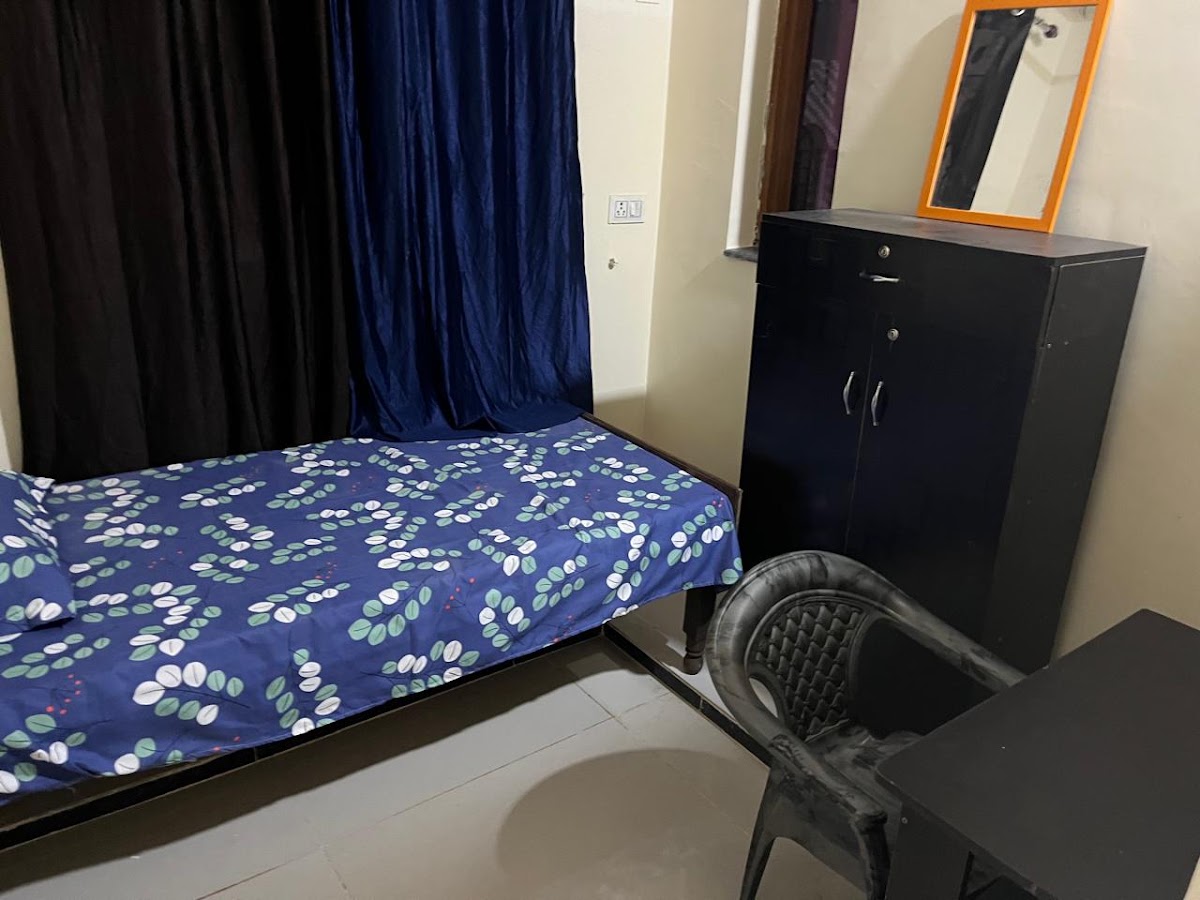 NOIDA DREAMHOUSE LUXURY PG FOR GIRLS photo 2