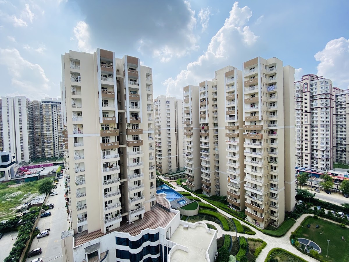 Apartments for Rent Noida Extension