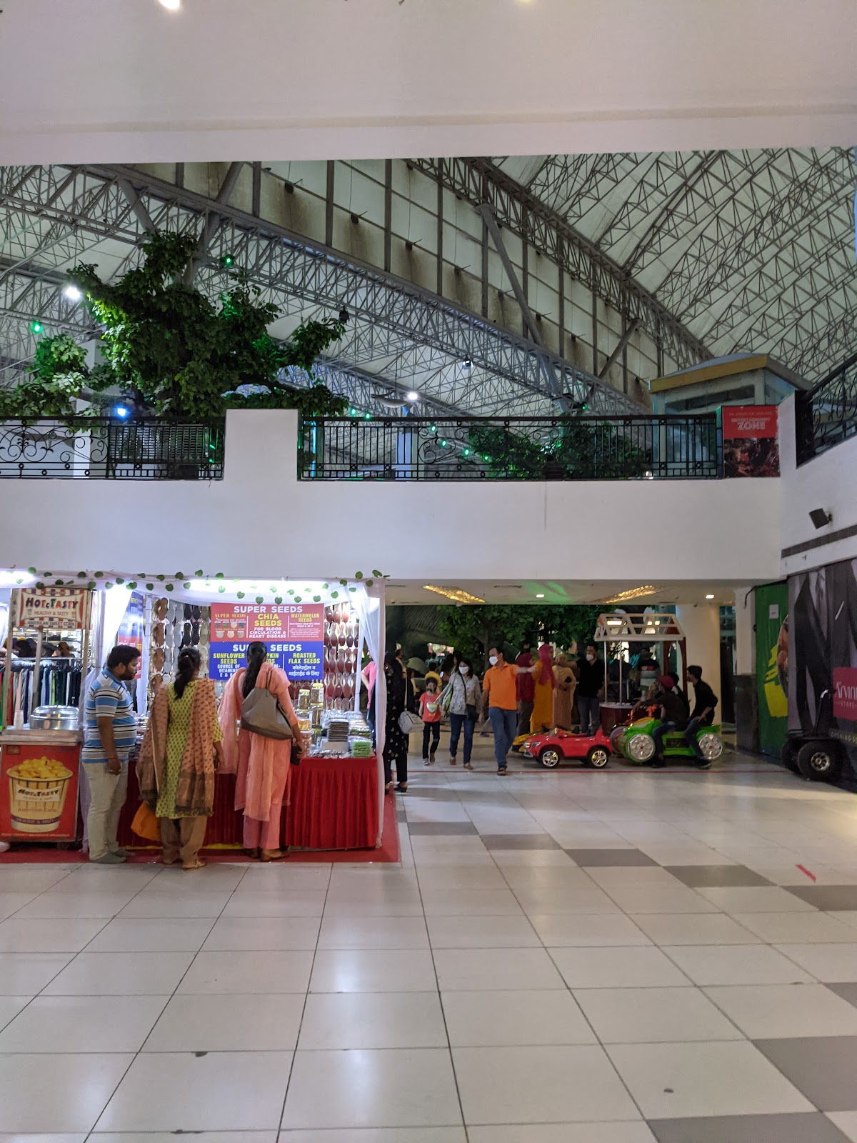 Omaxe Arcade