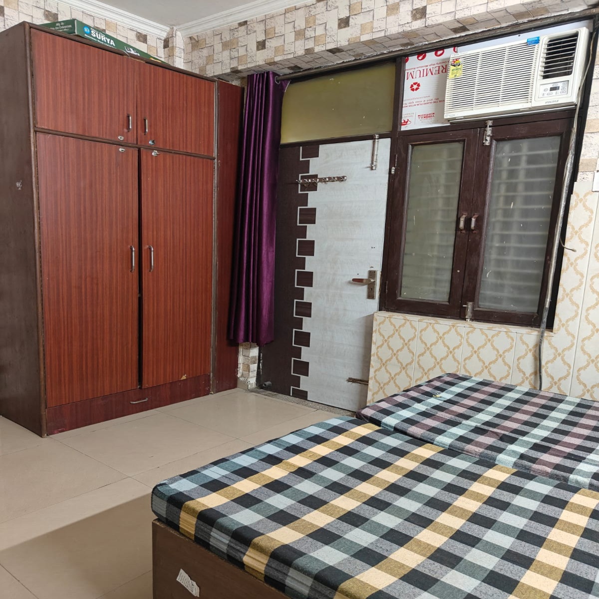 Sulekh Residency, (For Rent One Room Set or 1rk), Gali No 3 Sector 44 Noida Village chhalera