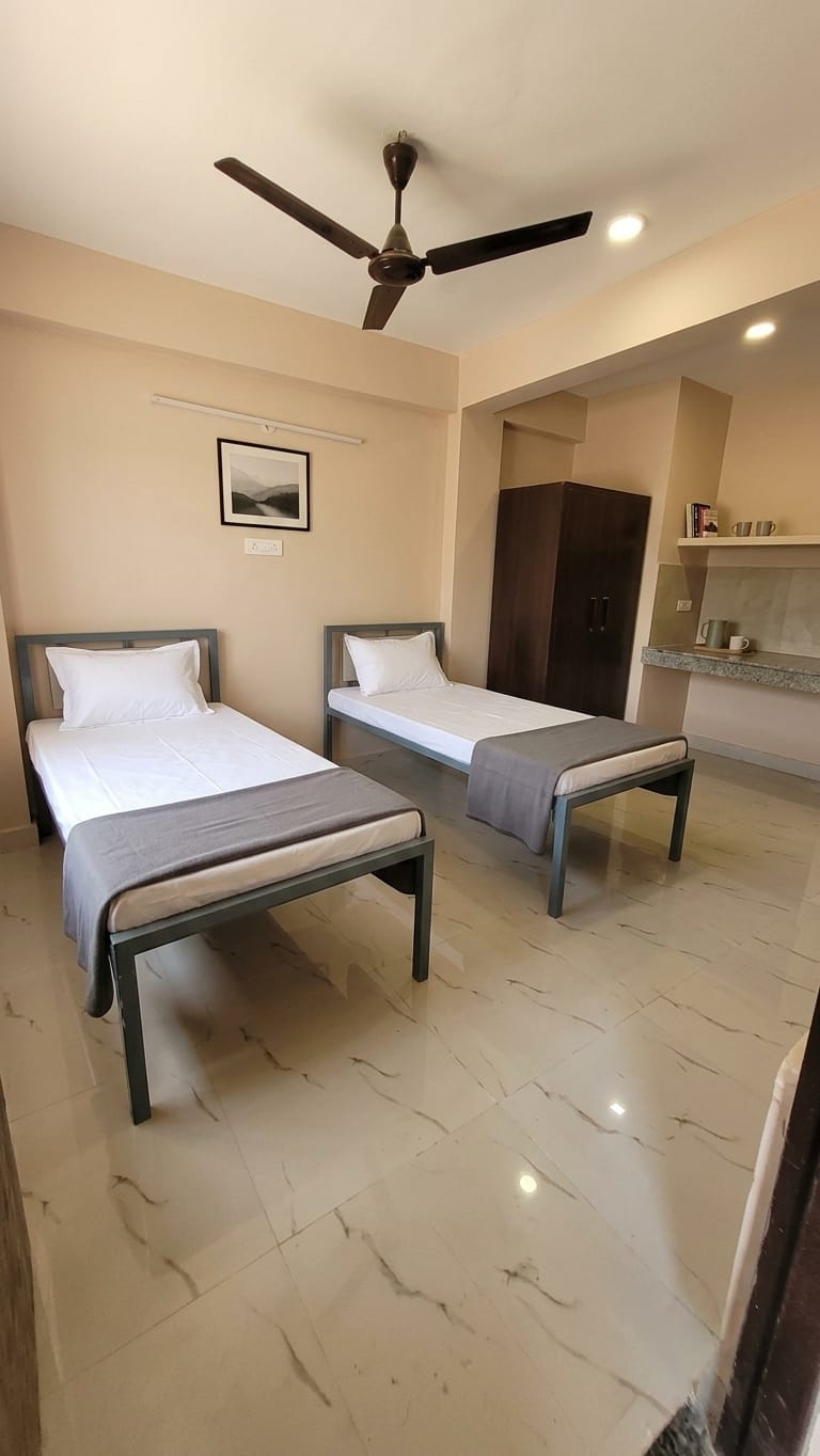 Coliving PG in Noida Sector 135 - Pg for Girls | Pg for Boys in Noida Sector 135 photo 2