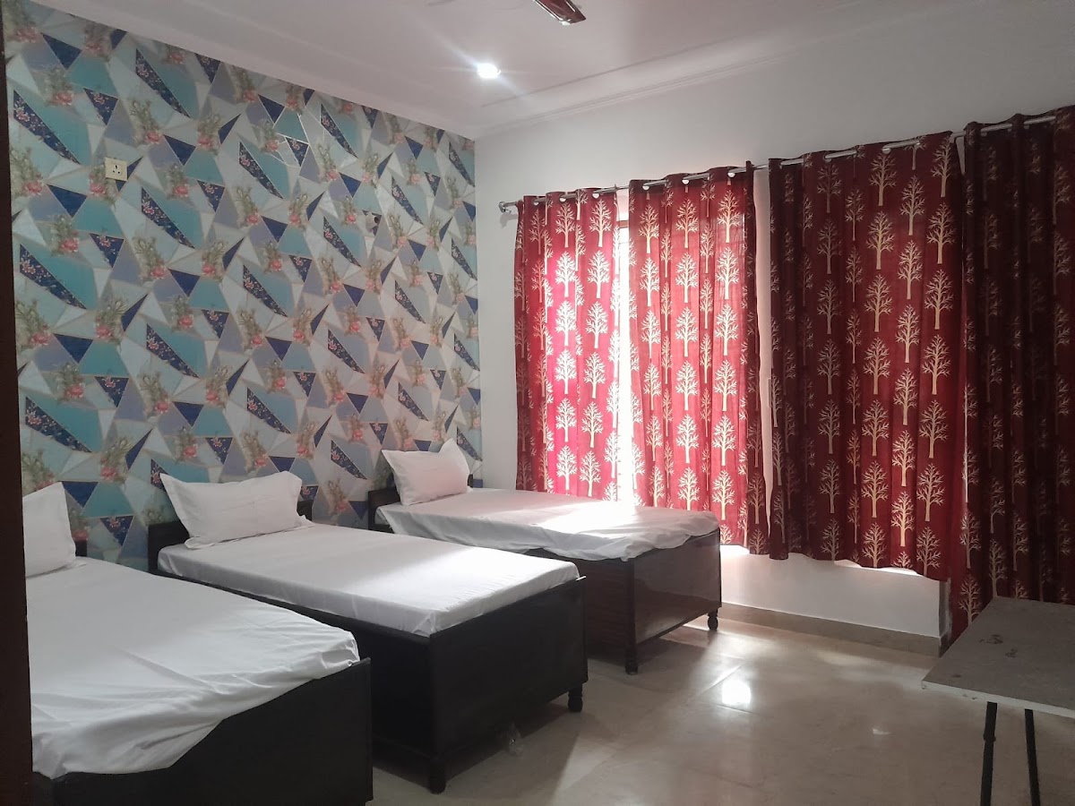 Shri ram boys & girls hostel photo 2